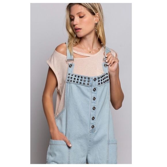 Pol Denim Overall Shorts With Side Pockets And Stud Details - Picture 5 of 16